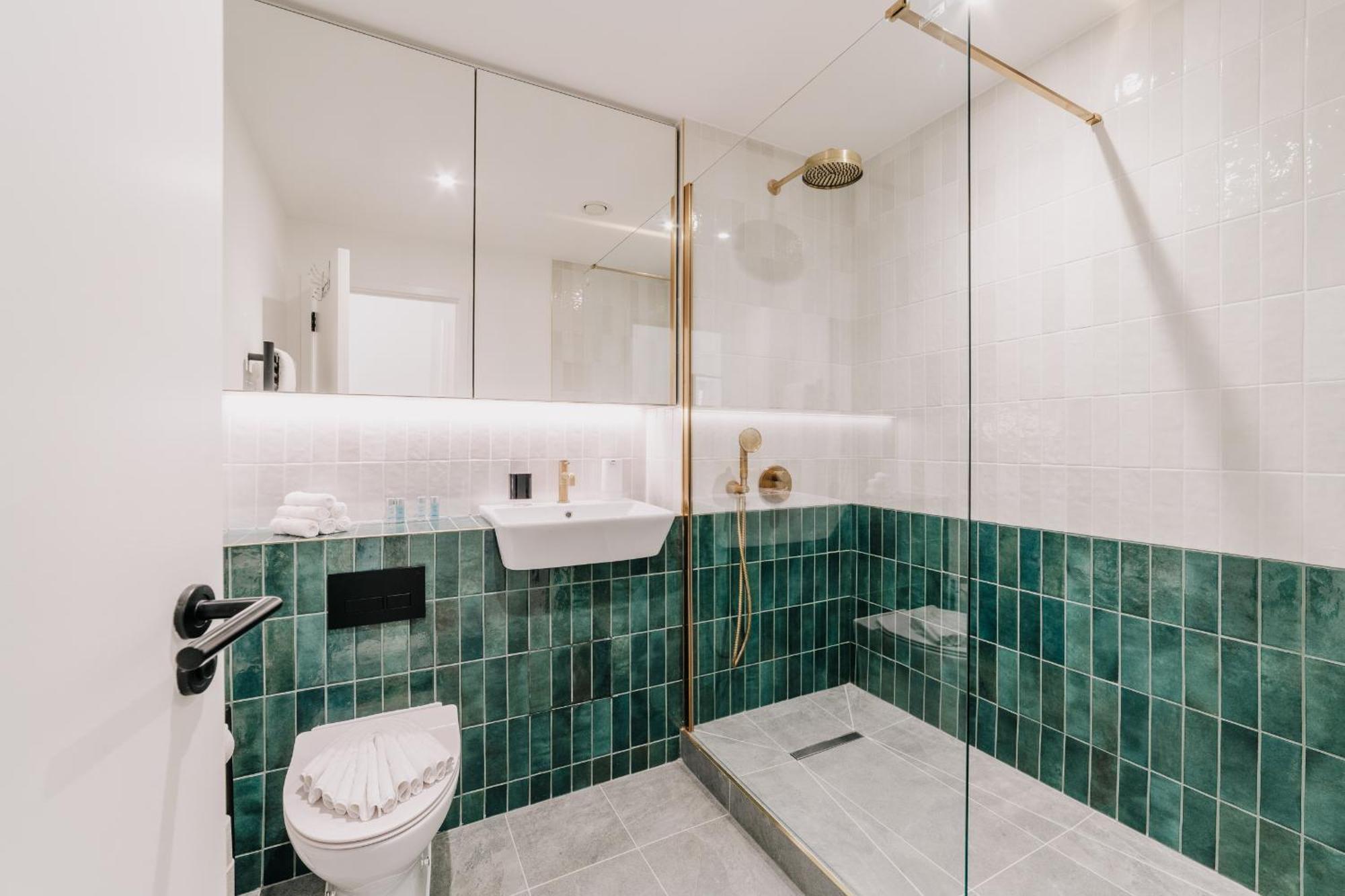 Apartment Chic Industrial Style Luxury Pad, Centre, Fast Wifi, Contractors, Famillies *